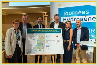 HY-FEN : Signature d’une déclaration commune lors des journees hydrogene en territoire 2025